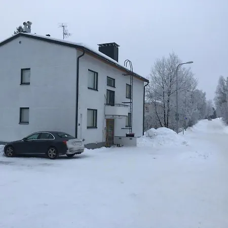 Karhuhovi *