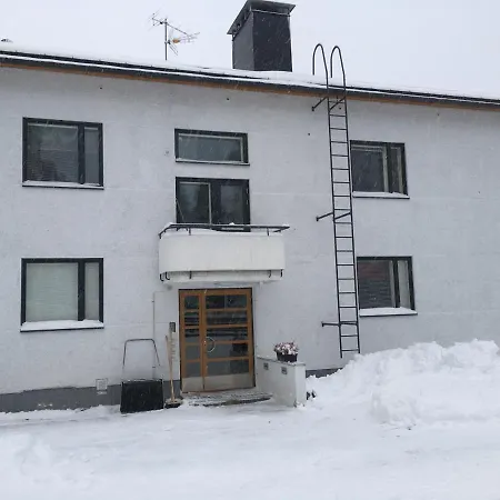 Karhuhovi Huoneisto *