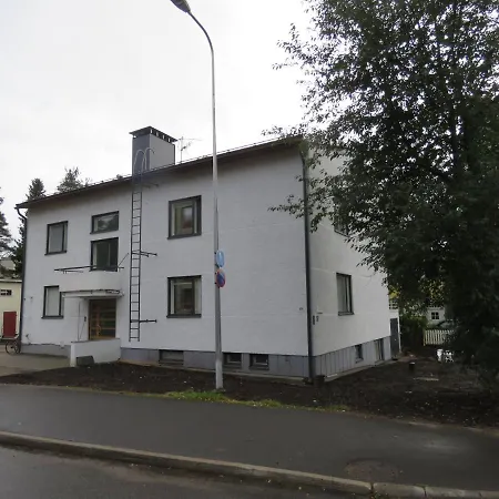 Karhuhovi
